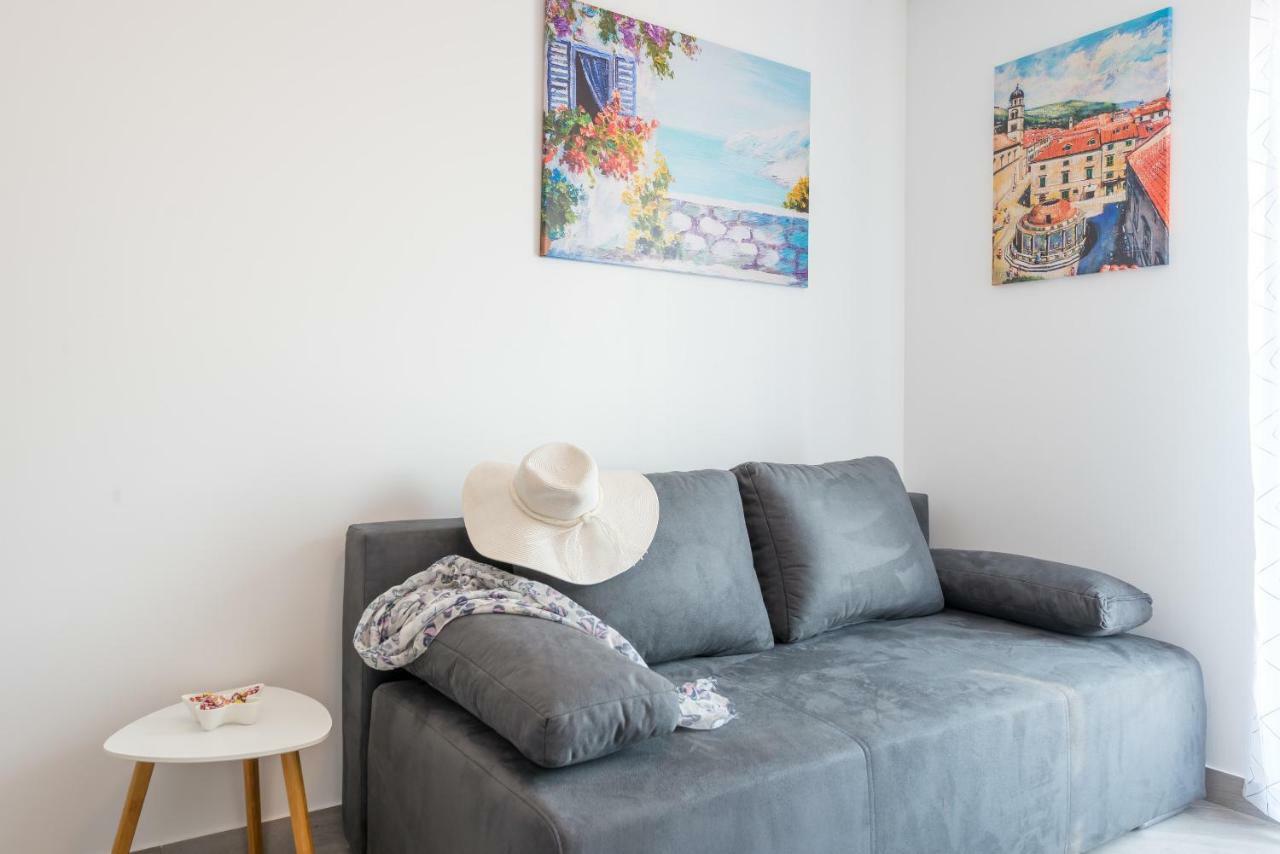 Apartment Pezo *